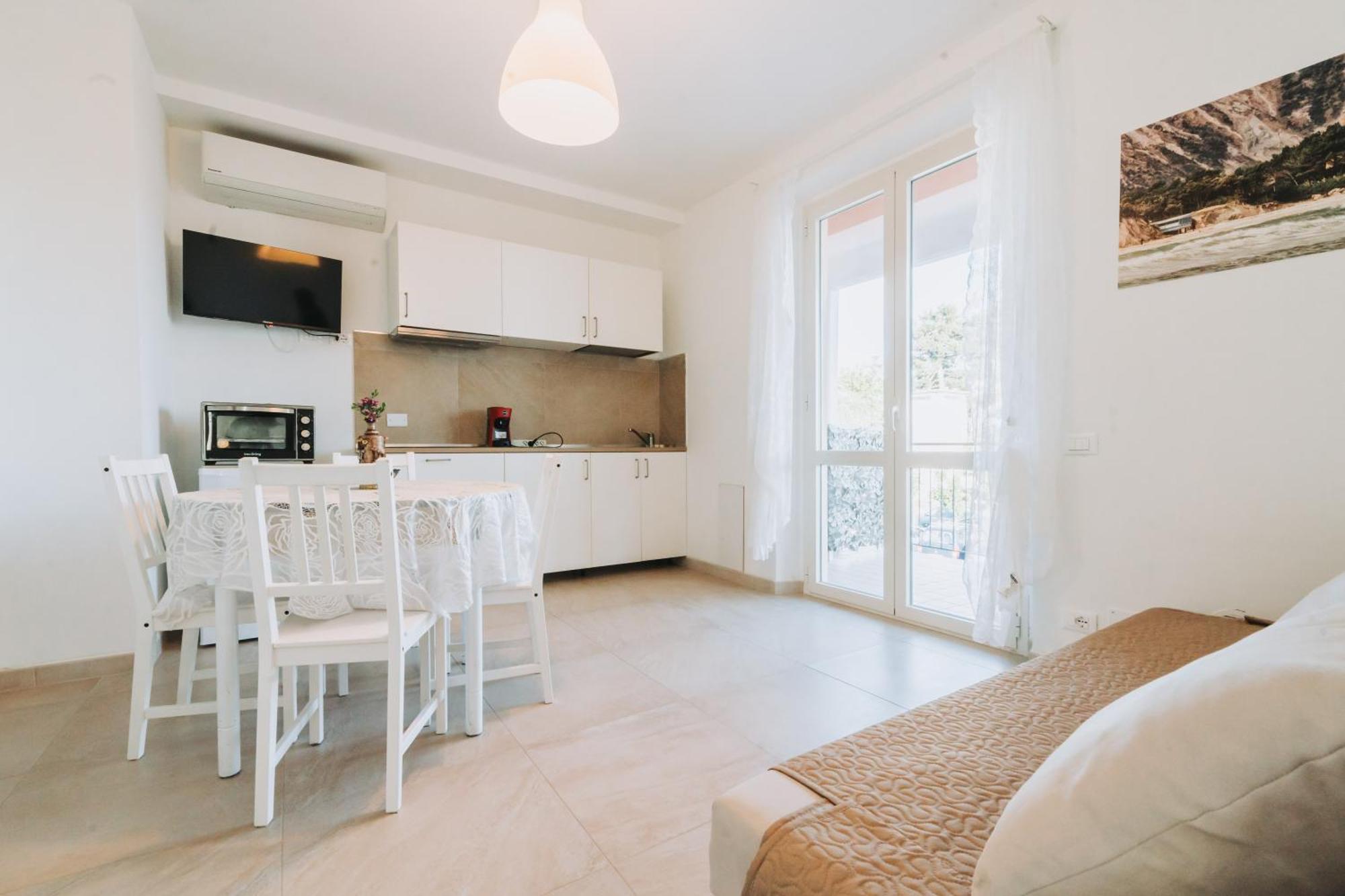 Rediesis Apartments Камерано Екстериор снимка
